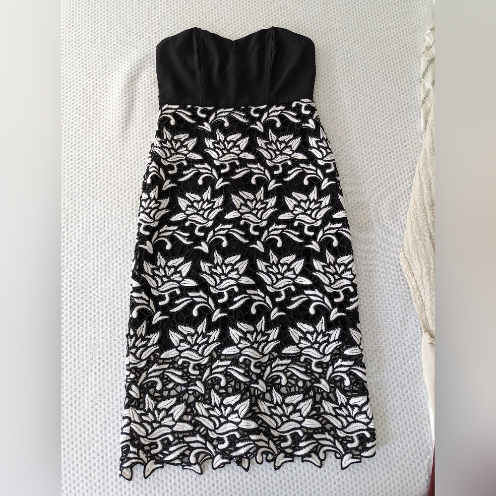 Cocktail dress, size small, black and white